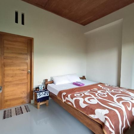 Made Oka Budget Room Munduk Buitenkant foto